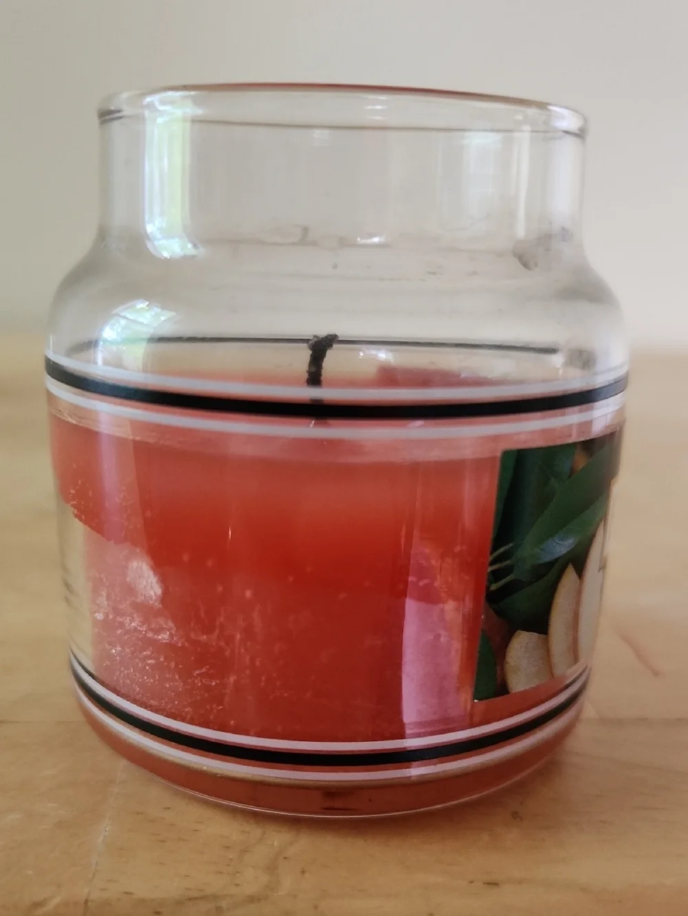 Retired Yankee Candle Fresh Peach Small Jar 3.7 oz